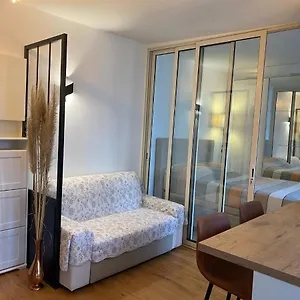 https://ollya-apartment.fr-paris.fr